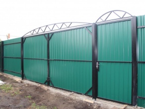 ворота распашные с ручным управлением - пример 8 фото недорого под ключ