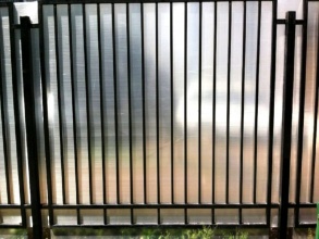 Сварные заборы с поликарбонатом 50 метров фото в Геленджике