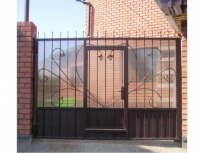 Кованые заборы с поликарбонатом 80 метров фото в Геленджике